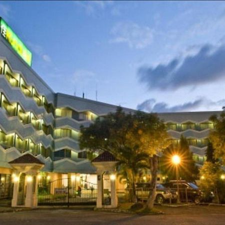 Goldenfield Kundutel Hotel Bacolod Kültér fotó