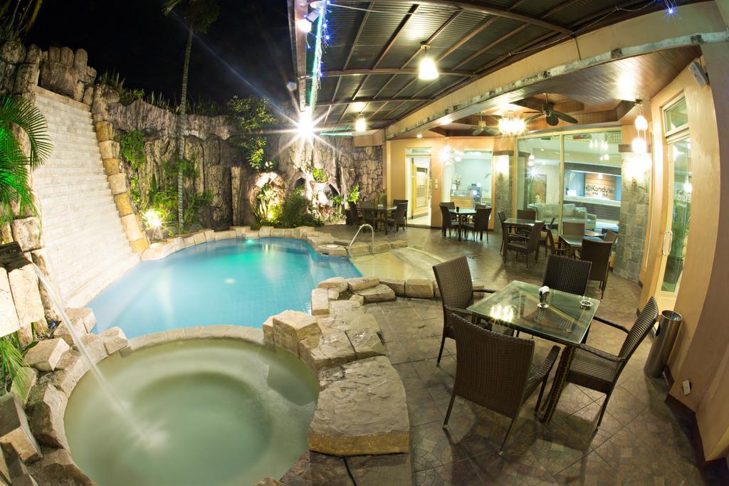 Goldenfield Kundutel Hotel Bacolod Kültér fotó