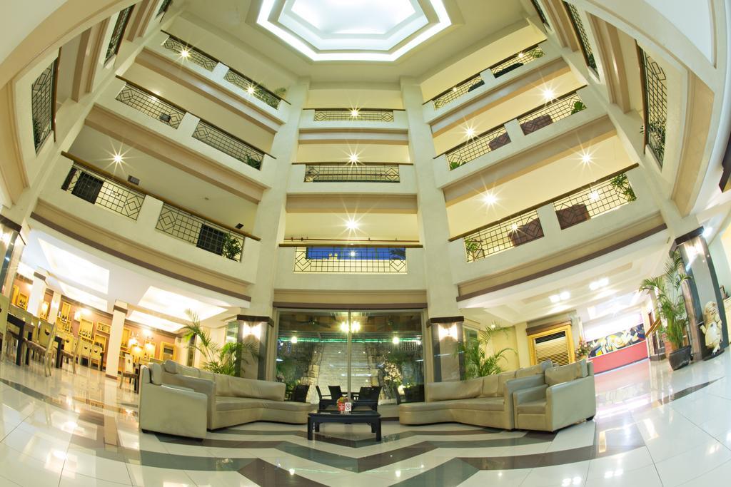 Goldenfield Kundutel Hotel Bacolod Kültér fotó
