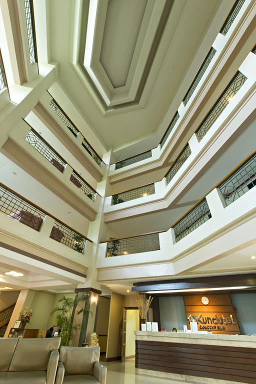 Goldenfield Kundutel Hotel Bacolod Kültér fotó