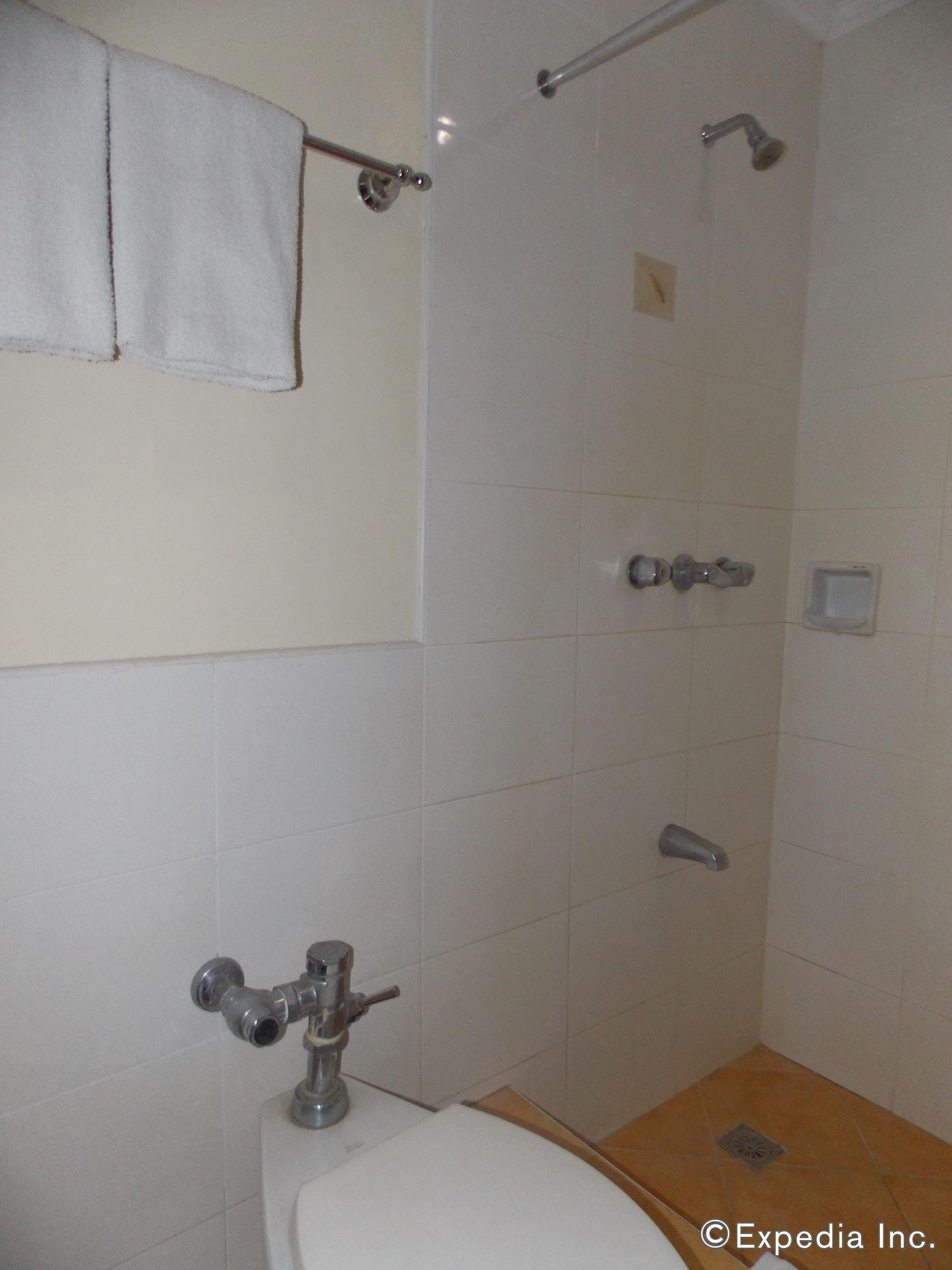 Goldenfield Kundutel Hotel Bacolod Kültér fotó