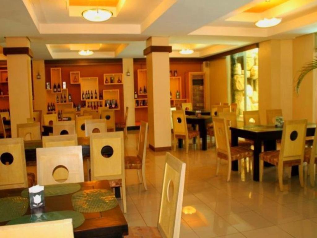 Goldenfield Kundutel Hotel Bacolod Kültér fotó