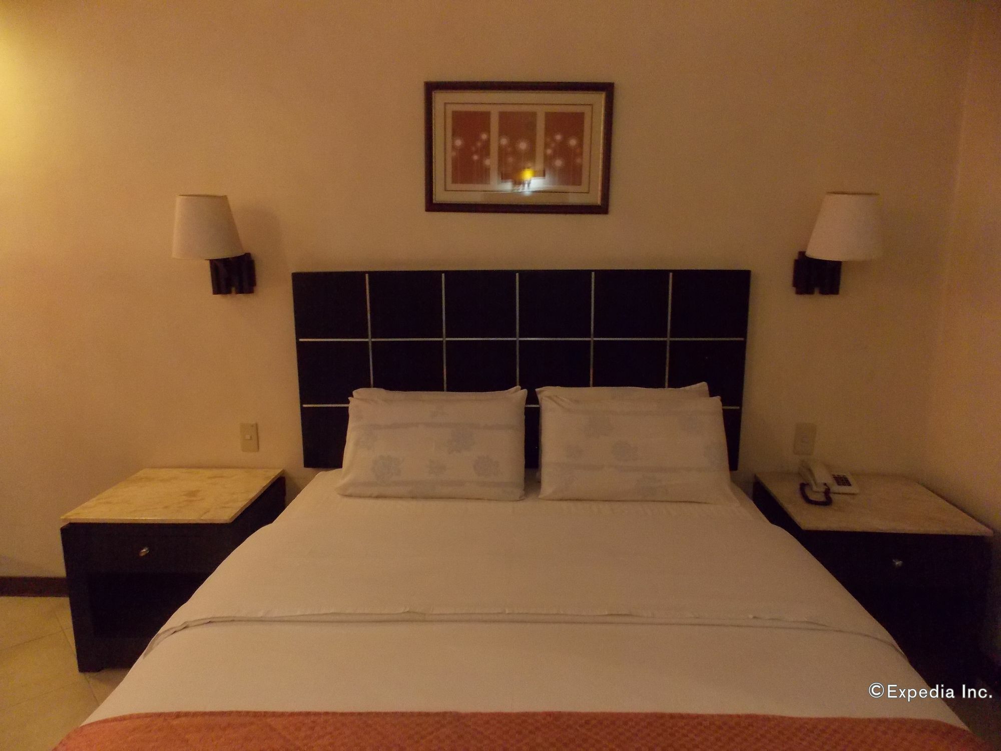 Goldenfield Kundutel Hotel Bacolod Kültér fotó
