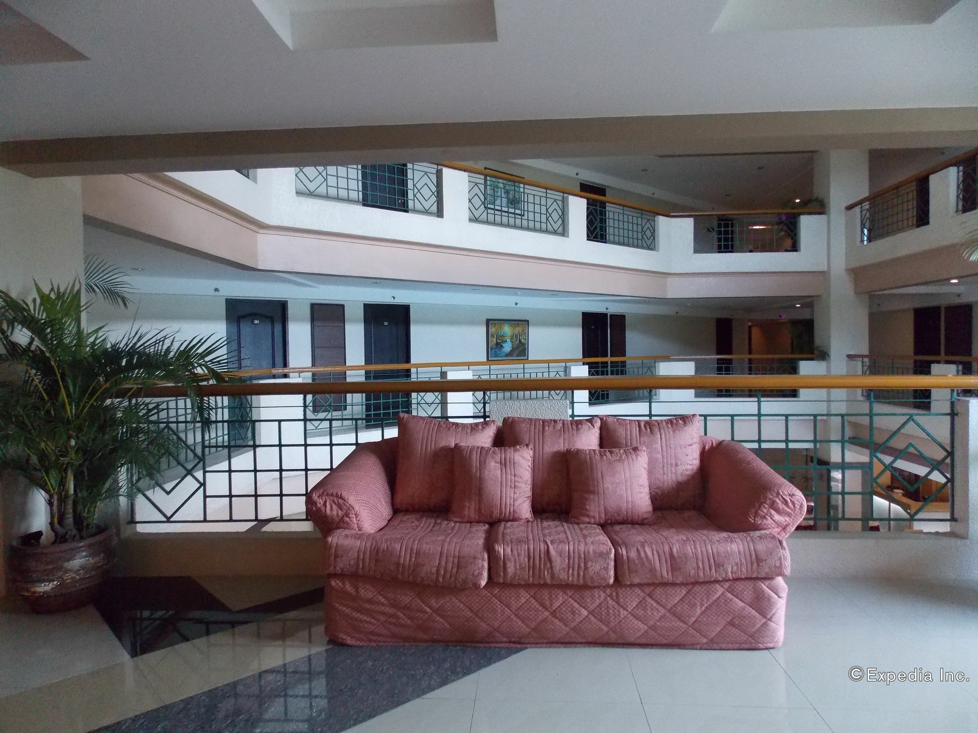 Goldenfield Kundutel Hotel Bacolod Kültér fotó